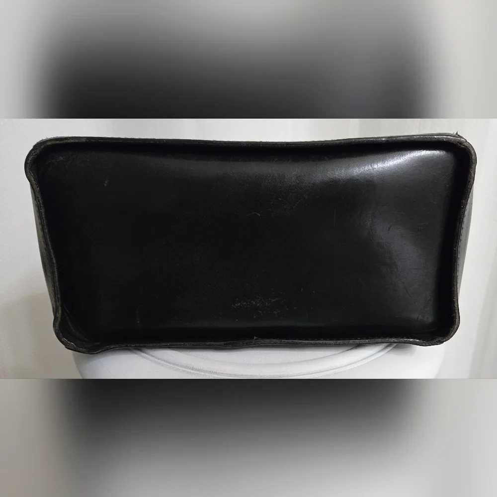 EUC Rare Vintage Bally Doctor-Type Leather Purse - Picture 7 of 11